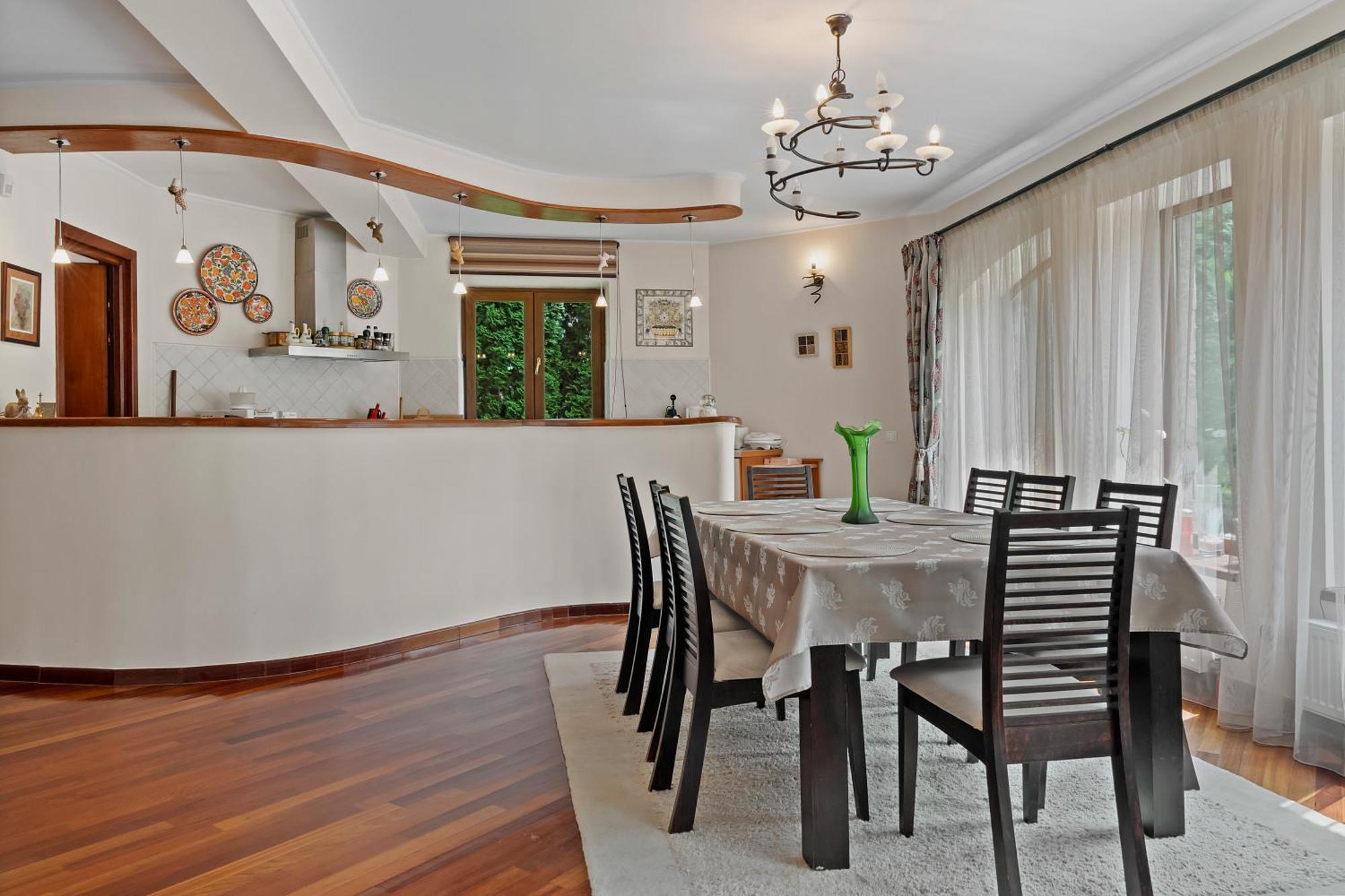 Wine Cellar Villa With Beautiful Garden In Sinaia - Busteni Poiana Tapului Zewnętrze zdjęcie